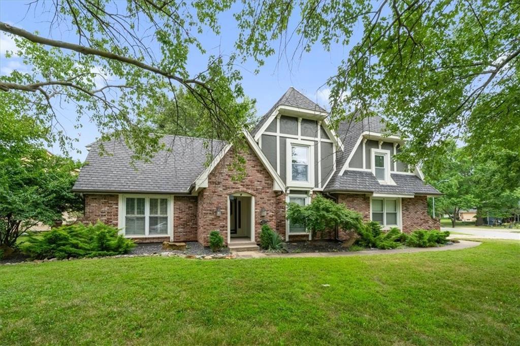Listing Photo MLS #HMS2636085