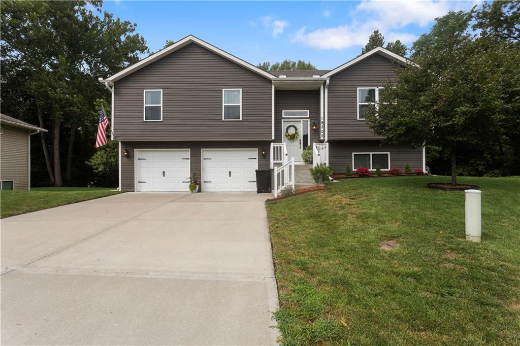 Listing Photo MLS #HMS2636093