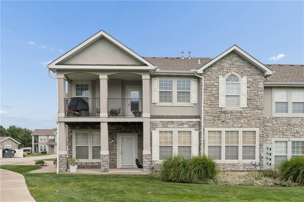 Listing Photo MLS #HMS2636115