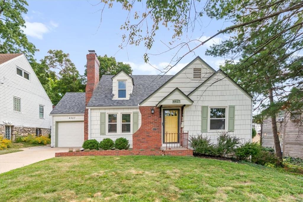 Listing Photo MLS #HMS2636117