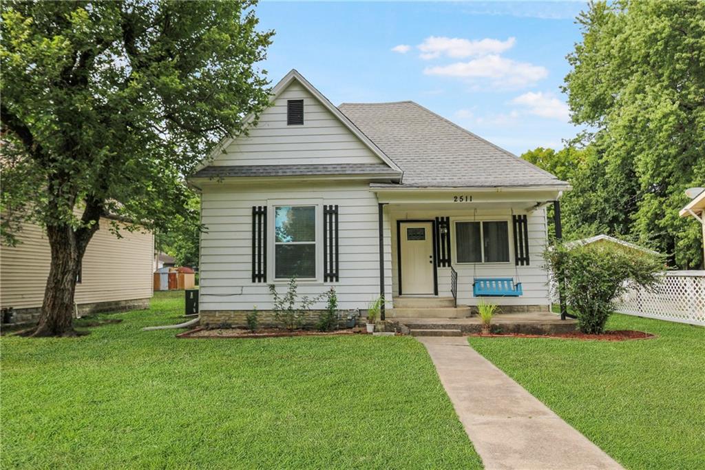 Listing Photo MLS #HMS2636118