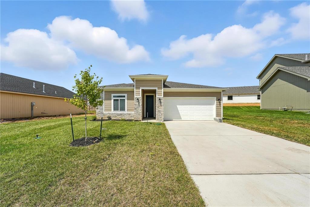 Listing Photo MLS #HMS2636130