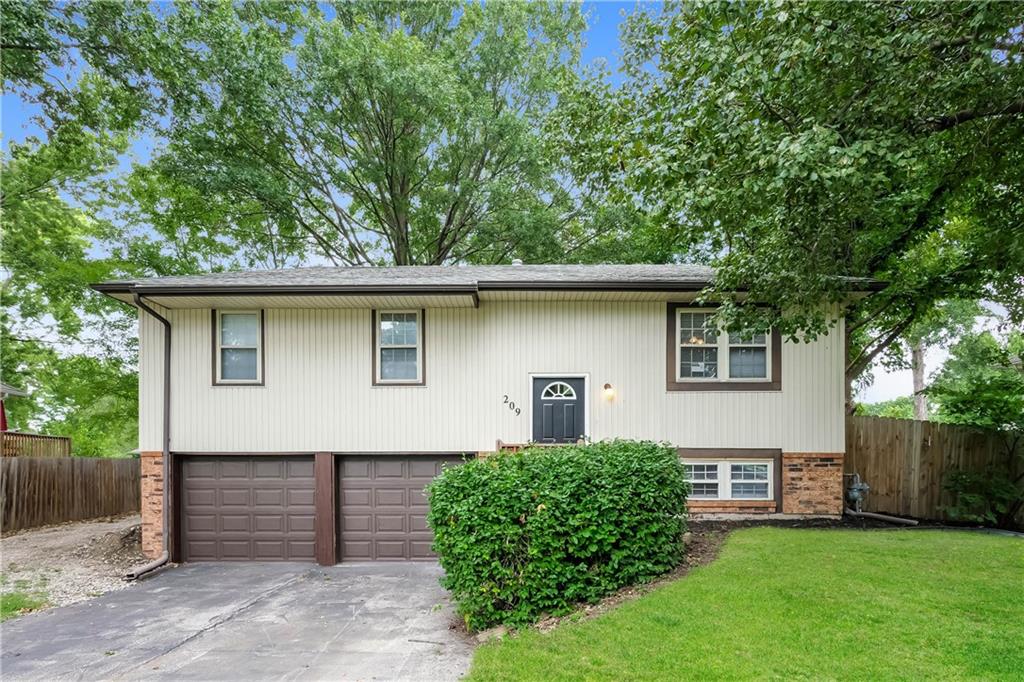 Listing Photo MLS #HMS2636137