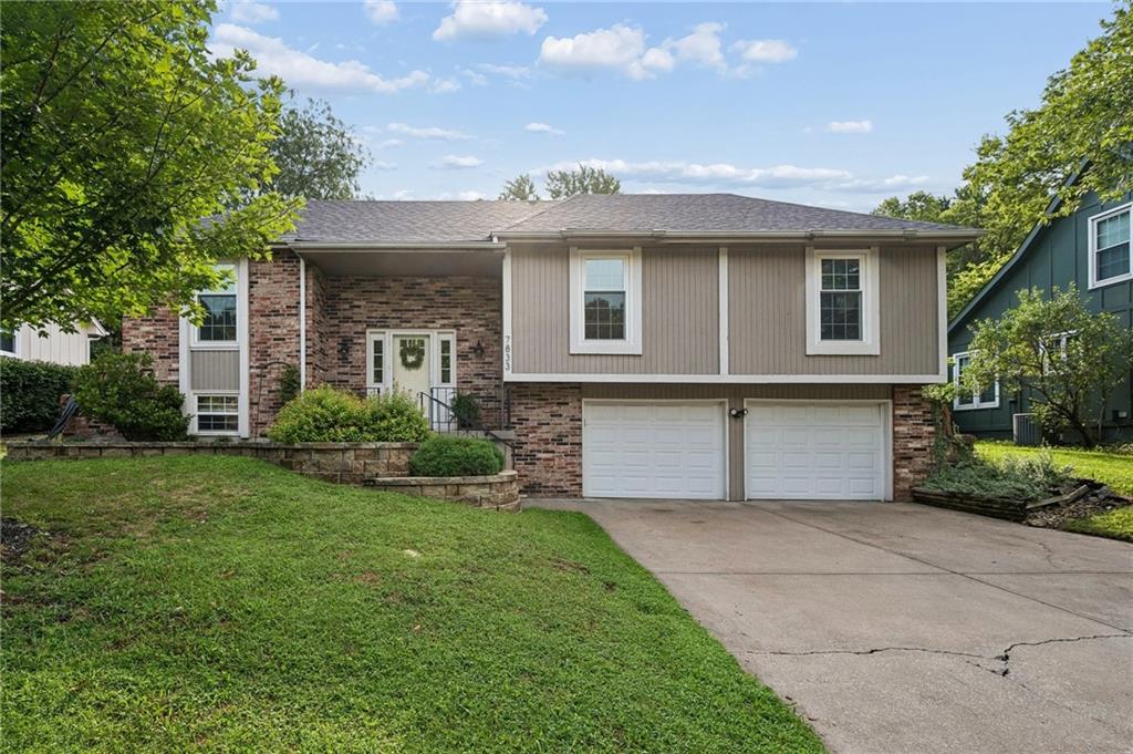 Listing Photo MLS #HMS2636177