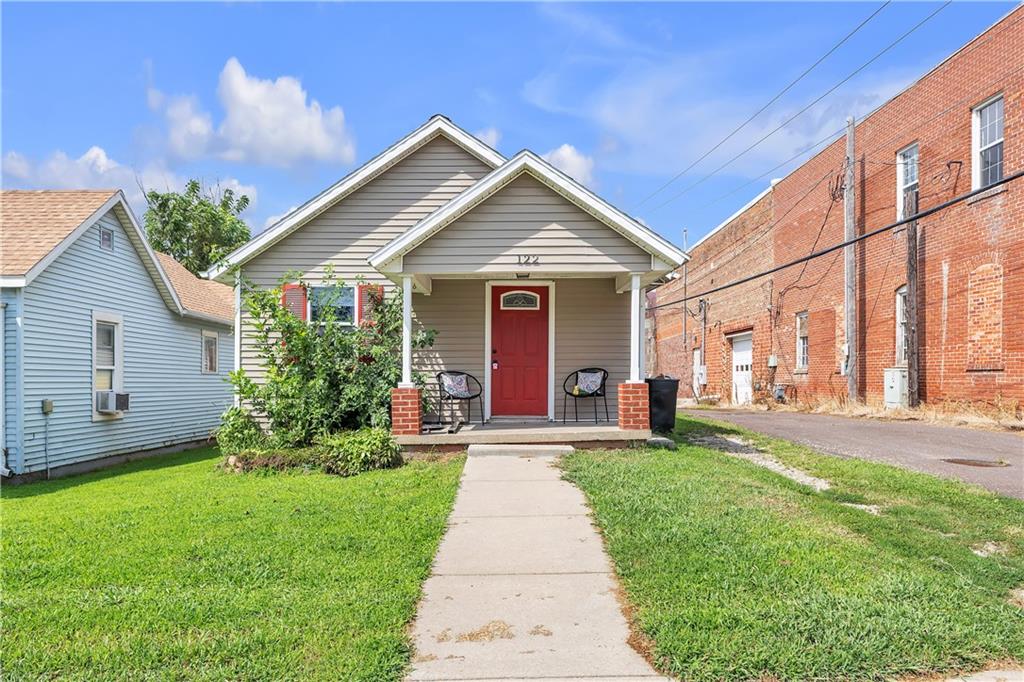 Listing Photo MLS #HMS2636280