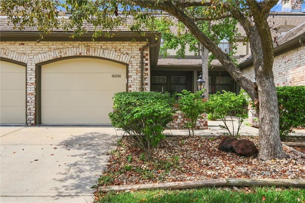 Listing Photo MLS #HMS2636300