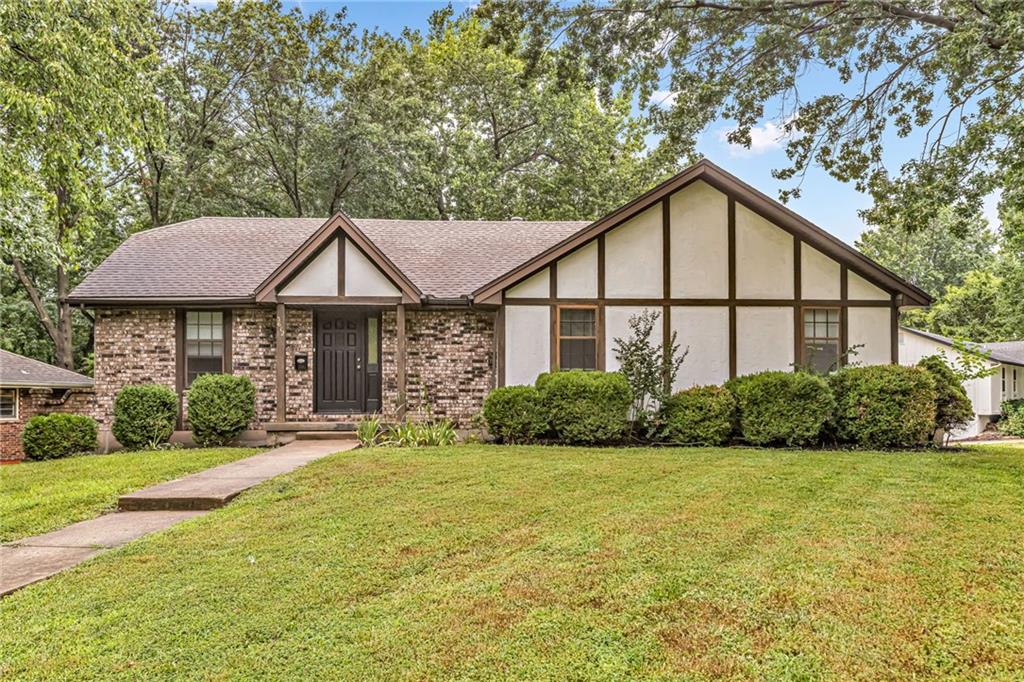 Listing Photo MLS #HMS2636301