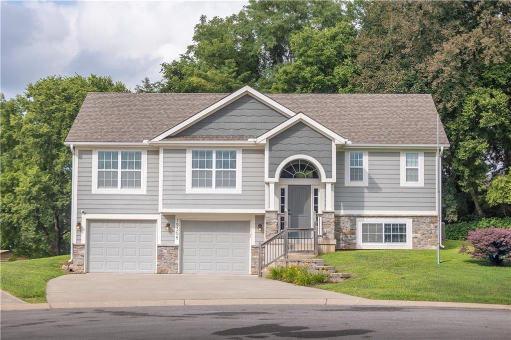 Listing Photo MLS #HMS2636313