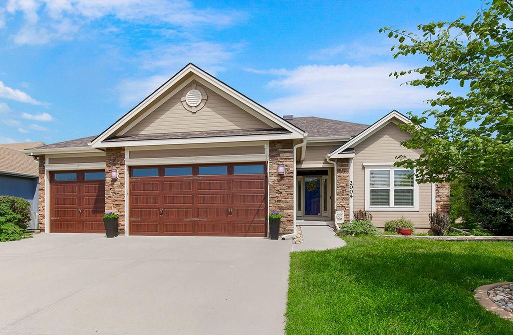 Listing Photo MLS #HMS2636324