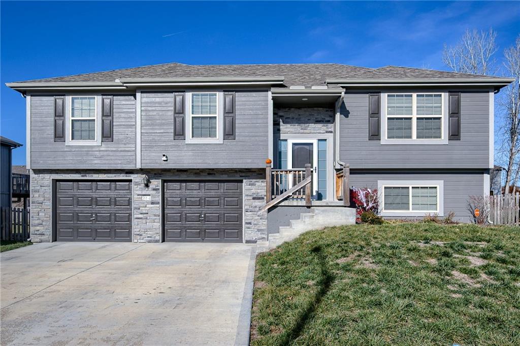 Listing Photo MLS #HMS2636331