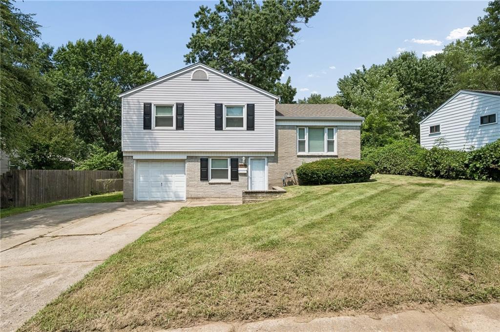 Listing Photo MLS #HMS2636341