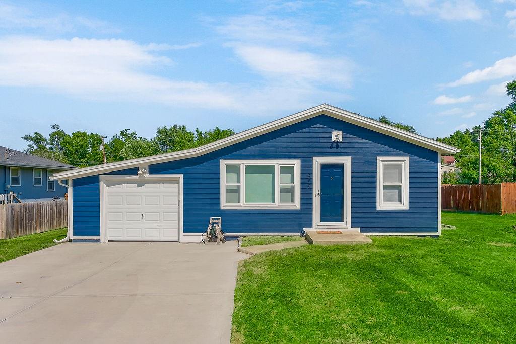 Listing Photo MLS #HMS2636412
