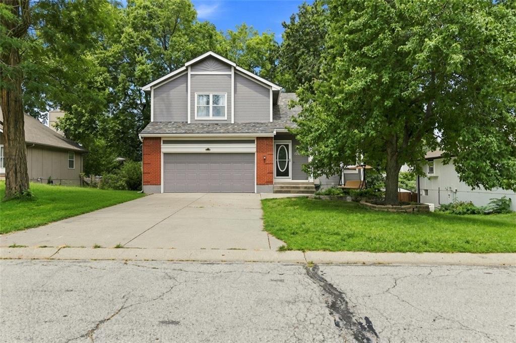 Listing Photo MLS #HMS2636426