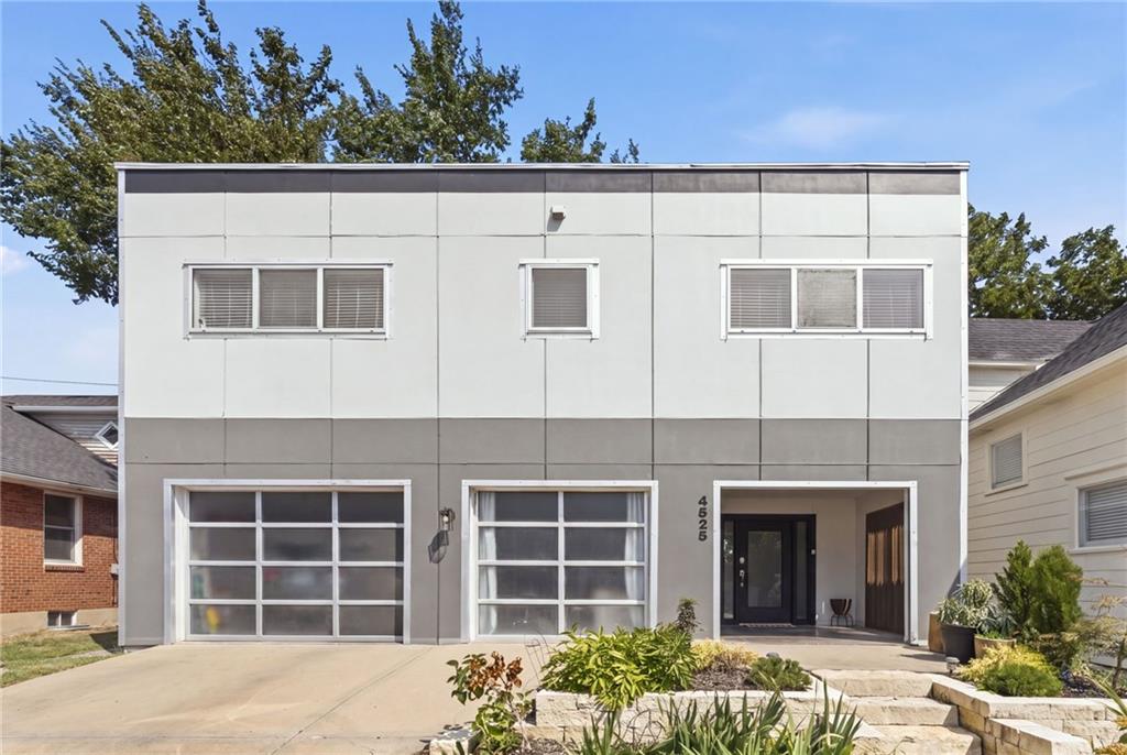 Listing Photo MLS #HMS2636427