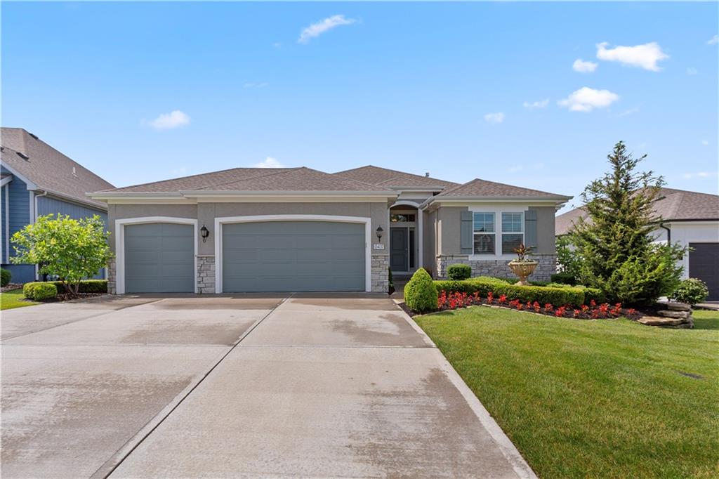 Listing Photo MLS #HMS2636459