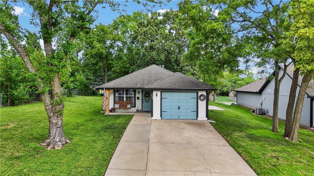 Listing Photo MLS #HMS2636508