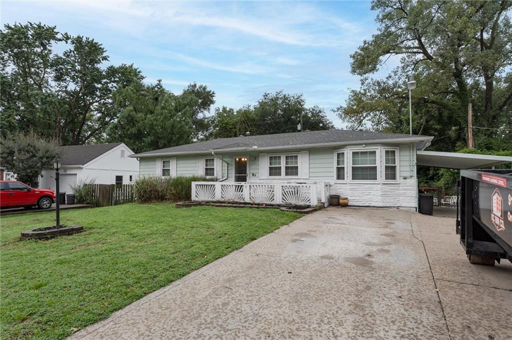Listing Photo MLS #HMS2636540