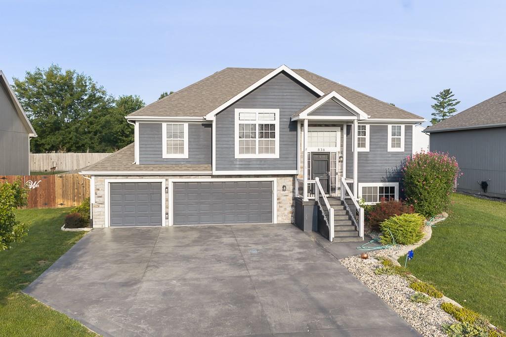 Listing Photo MLS #HMS2636571