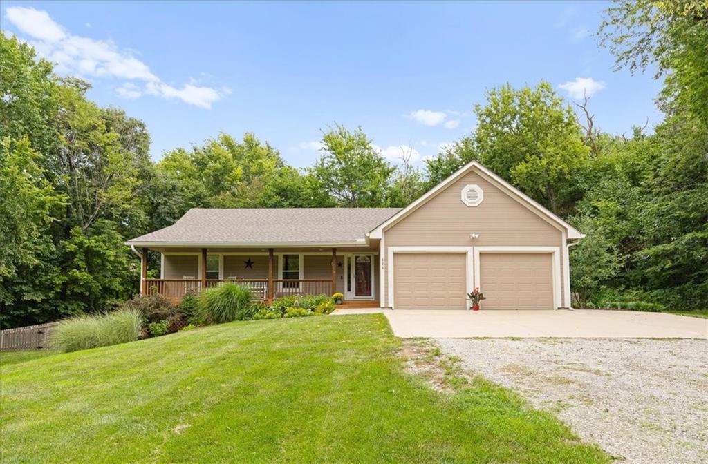 Listing Photo MLS #HMS2636632