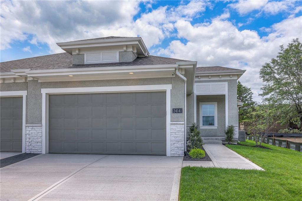Listing Photo MLS #HMS2636646