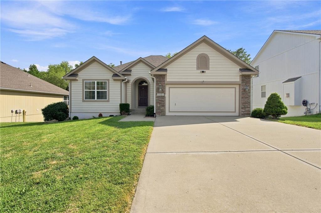Listing Photo MLS #HMS2636656