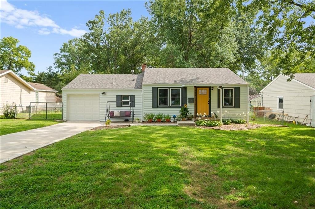 Listing Photo MLS #HMS2636682