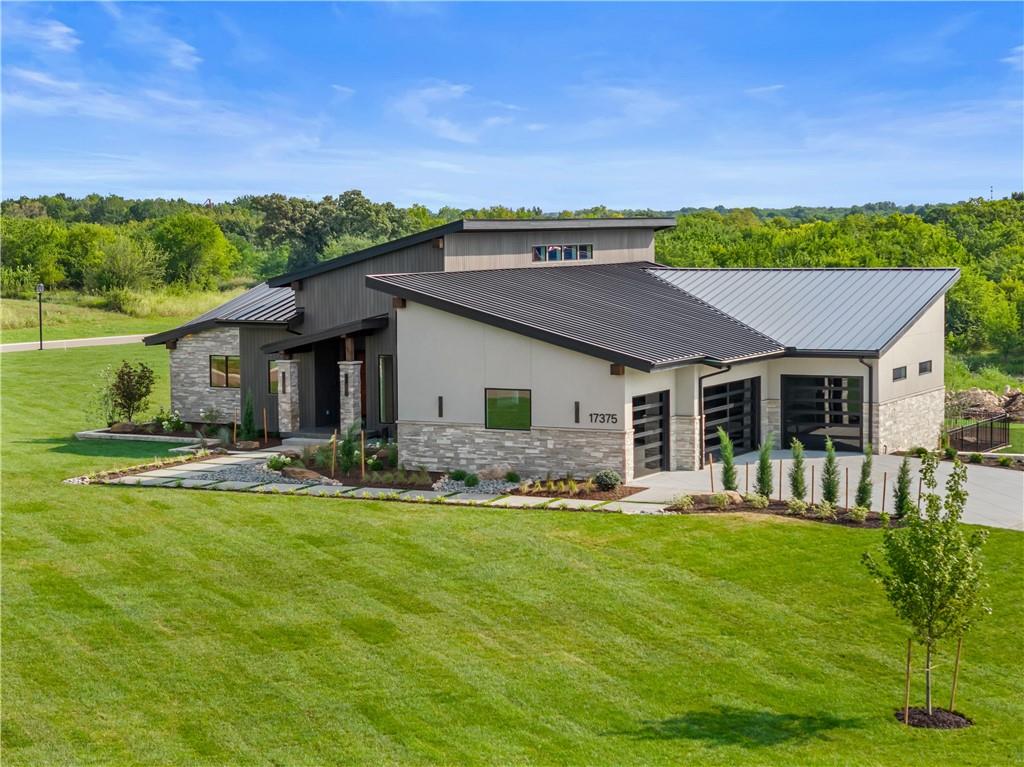 Listing Photo MLS #HMS2636683