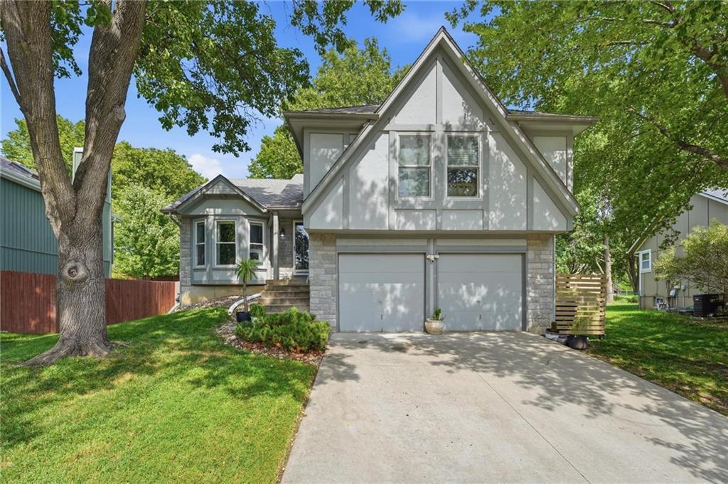 Listing Photo MLS #HMS2636698