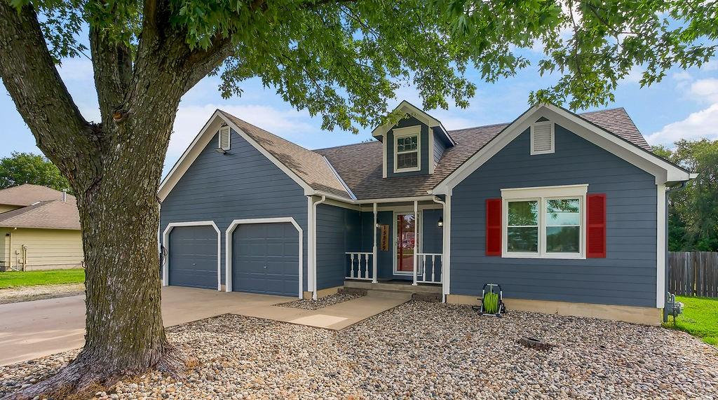 Listing Photo MLS #HMS2636712
