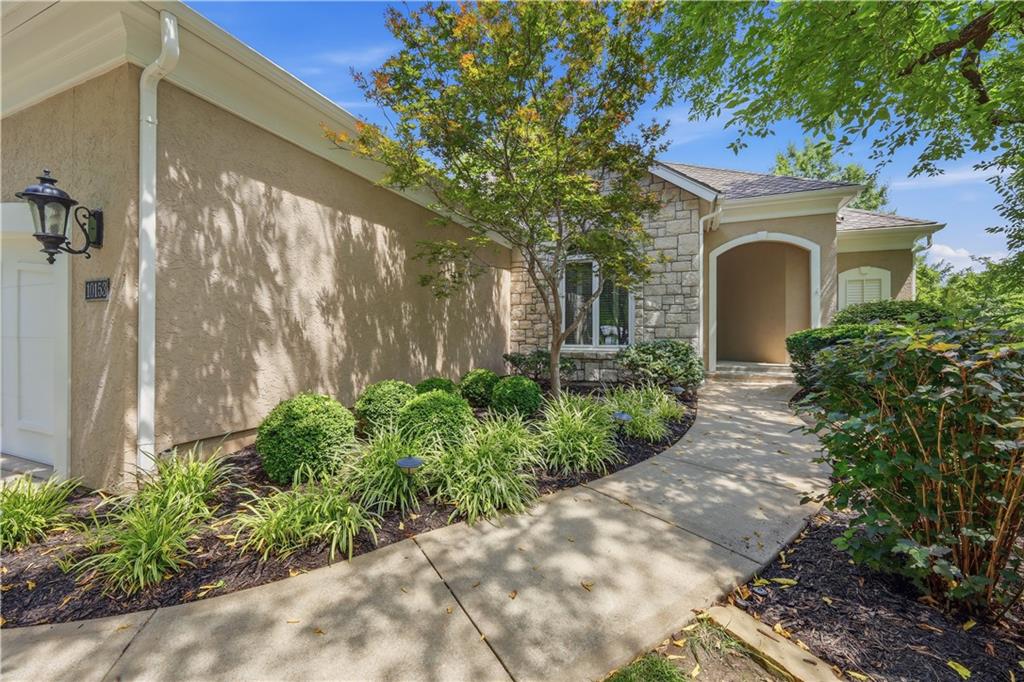 Listing Photo MLS #HMS2636867