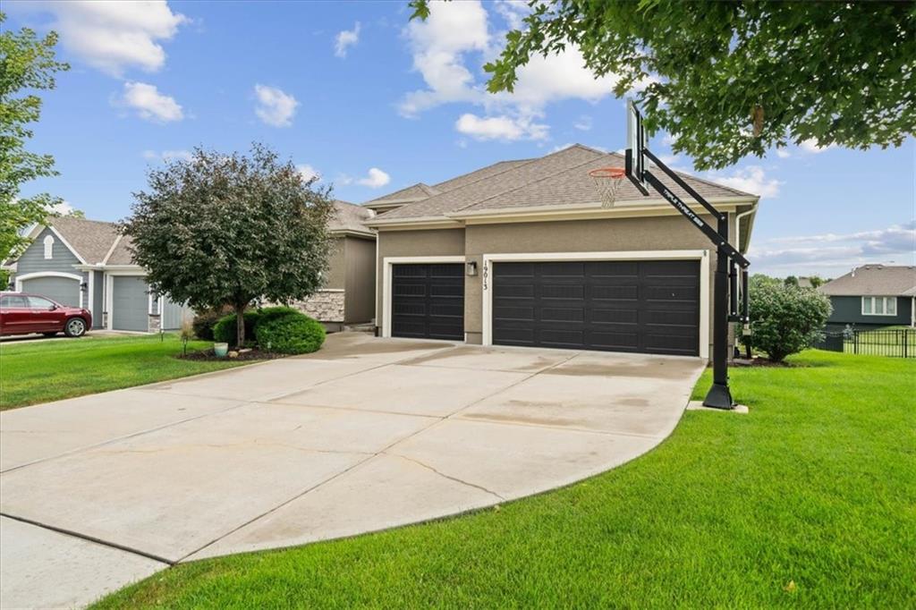 Listing Photo MLS #HMS2636893