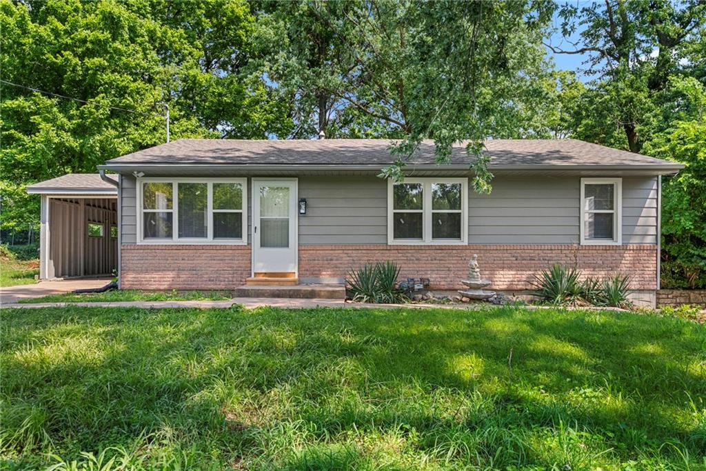 Listing Photo MLS #HMS2636914