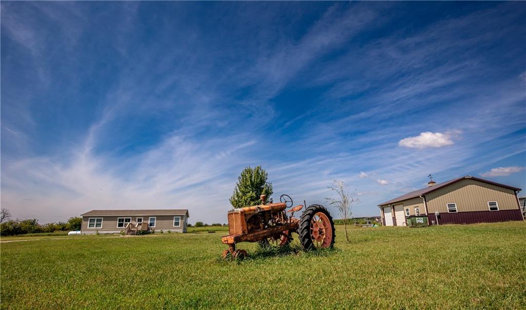 Listing Photo MLS #HMS2636963