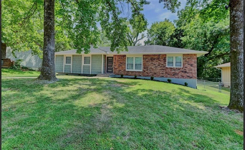 Listing Photo MLS #HMS2637017