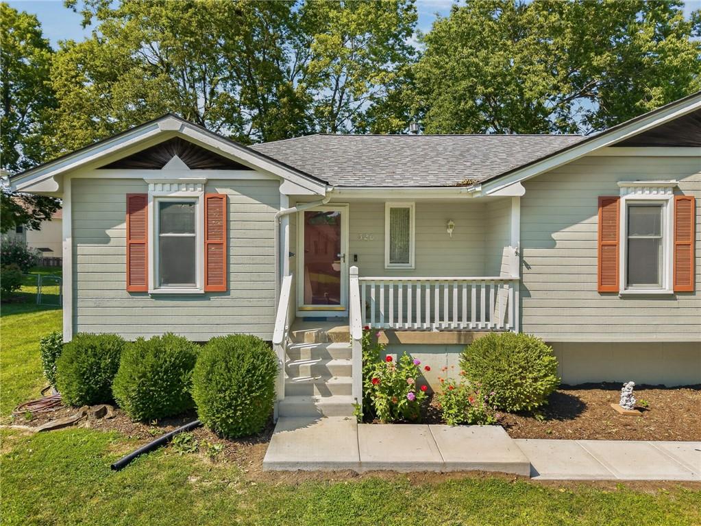 Listing Photo MLS #HMS2637038
