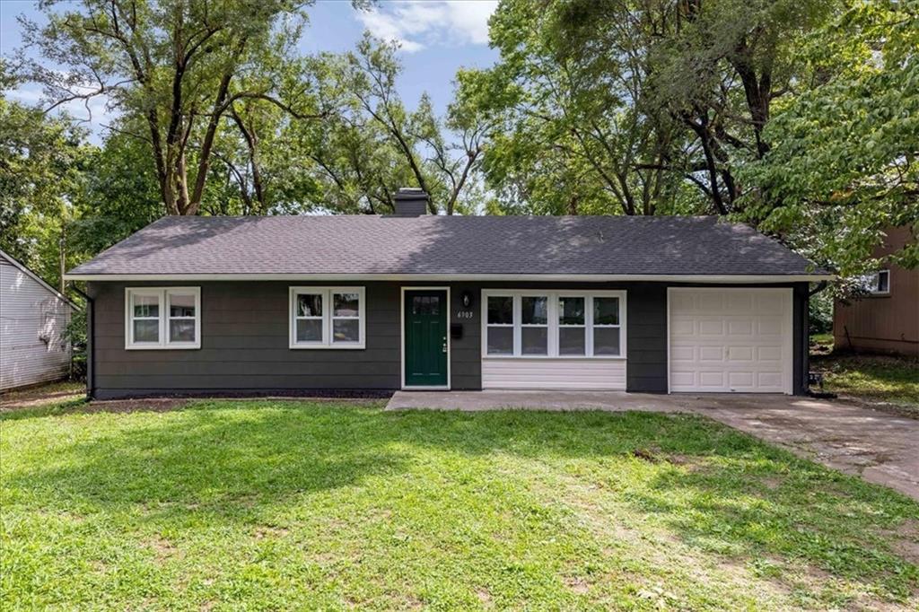 Listing Photo MLS #HMS2637045