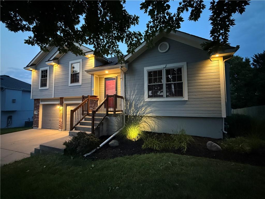 Listing Photo MLS #HMS2637062