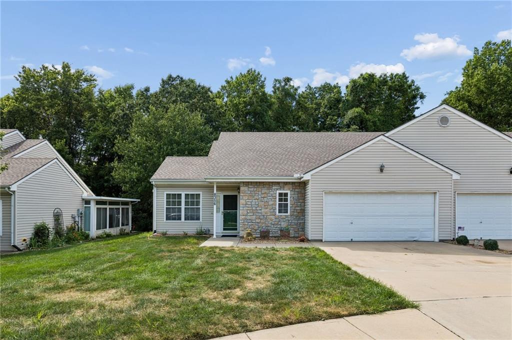 Listing Photo MLS #HMS2637074