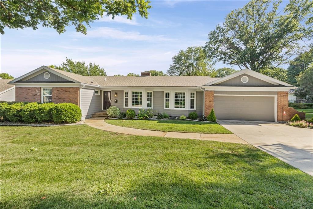 Listing Photo MLS #HMS2637104