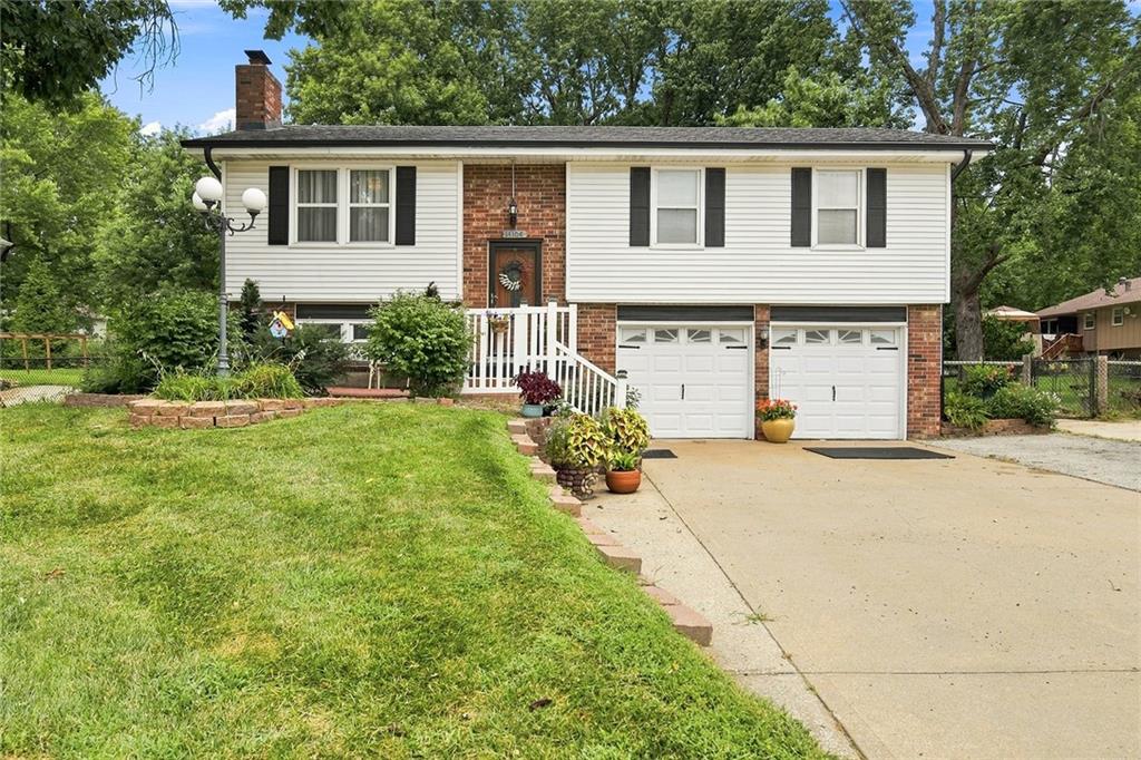 Listing Photo MLS #HMS2637144