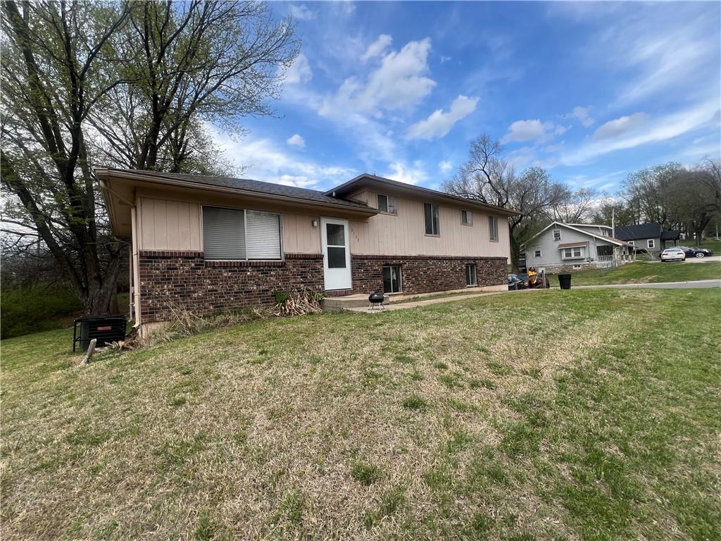 Listing Photo MLS #HMS2637196