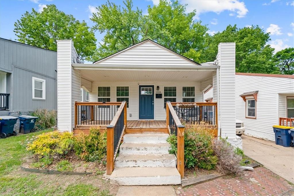 Listing Photo MLS #HMS2637244