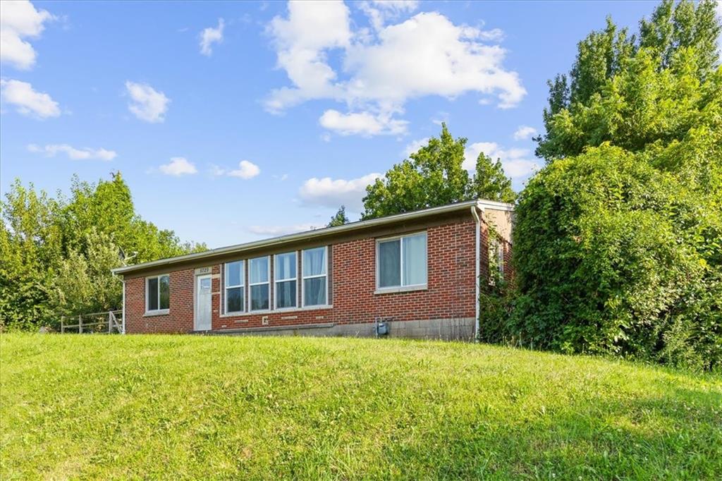 Listing Photo MLS #HMS2637251