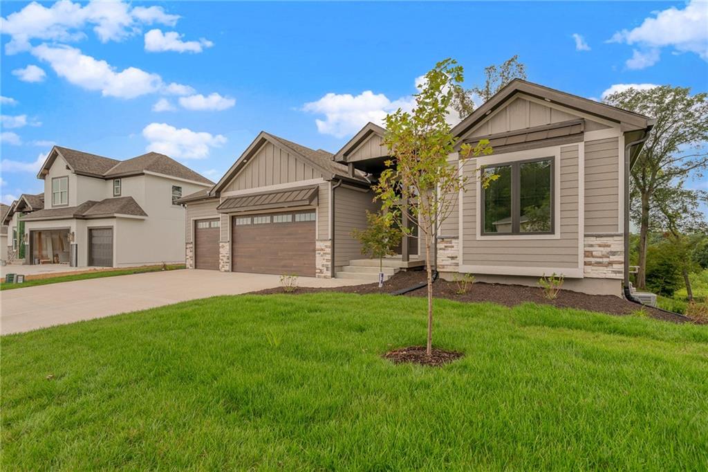 Listing Photo MLS #HMS2637318