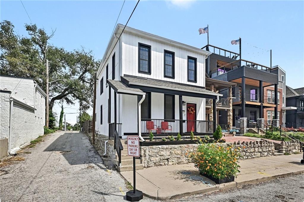 Listing Photo MLS #HMS2637328