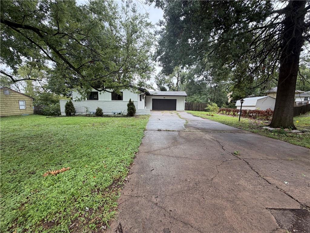 Listing Photo MLS #HMS2637361