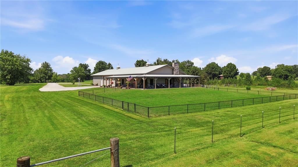 Listing Photo MLS #HMS2637400