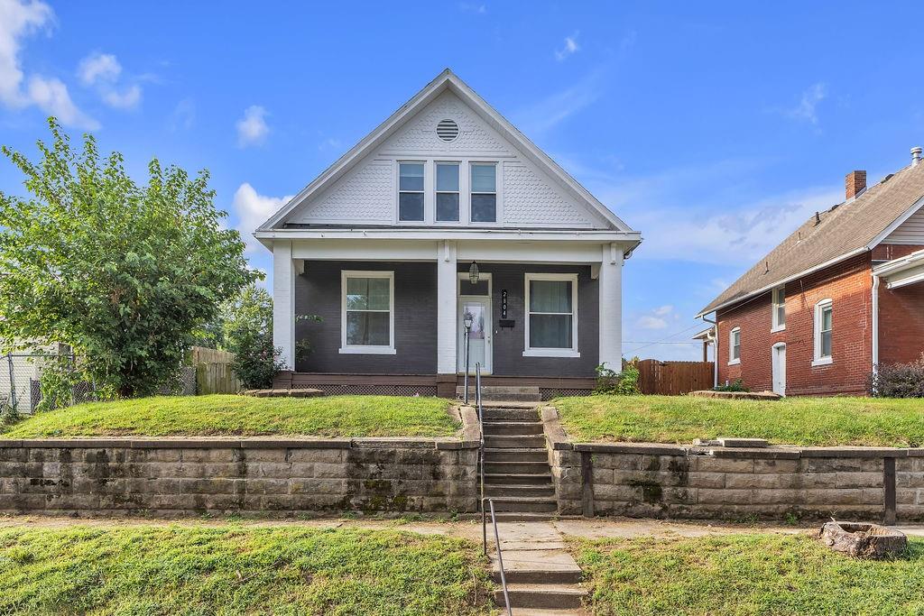 Listing Photo MLS #HMS2637410
