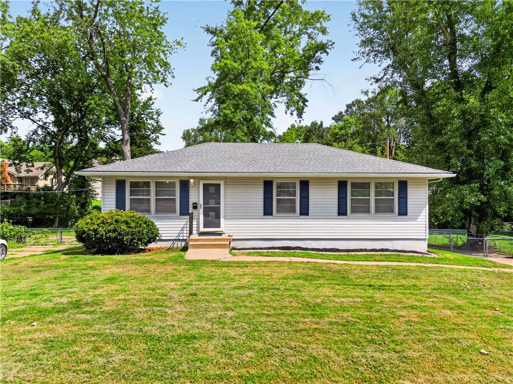 Listing Photo MLS #HMS2637420