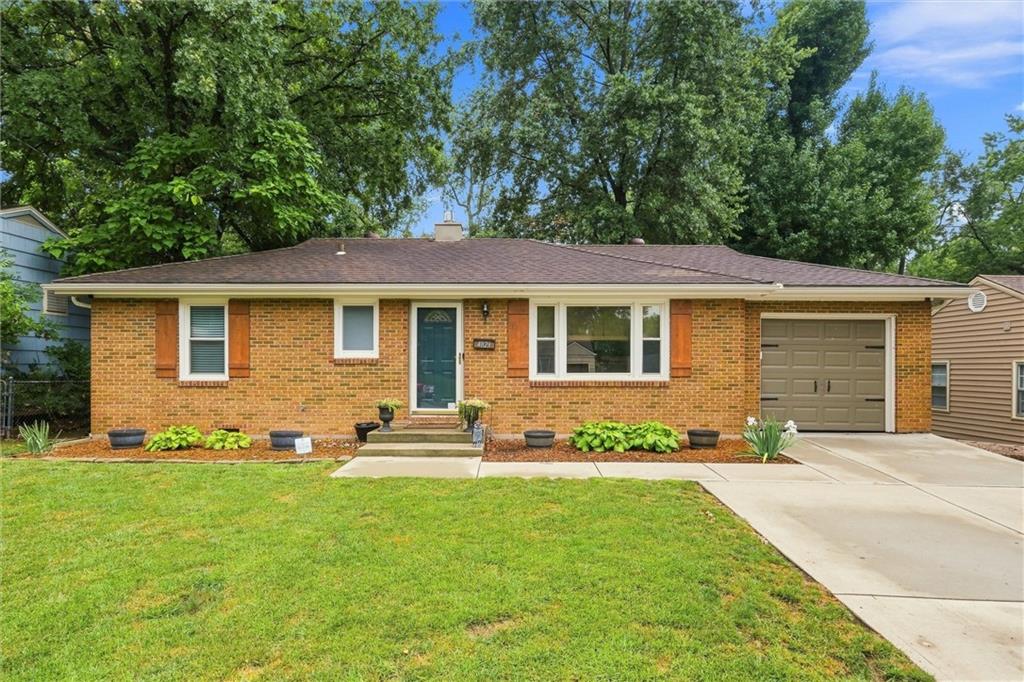 Listing Photo MLS #HMS2637461
